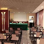 Cristal Palace Hotel 4*