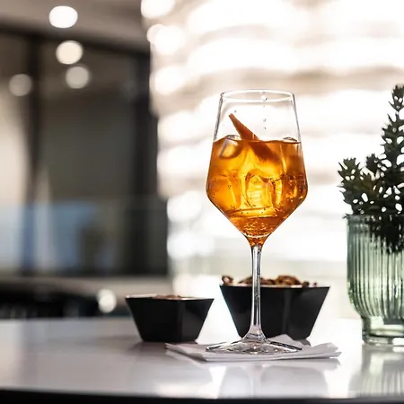 Cristal Palace Andria