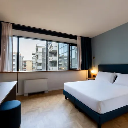 Szálloda Cristal Palace 4*