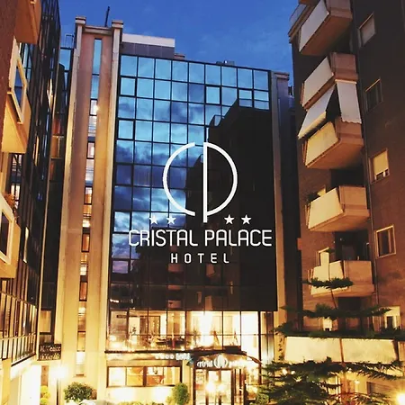 Cristal Palace 호텔