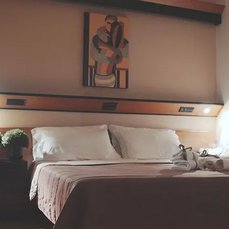 Cristal Palace Andria