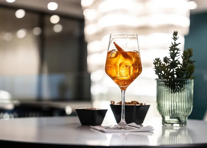 Cristal Palace Andria